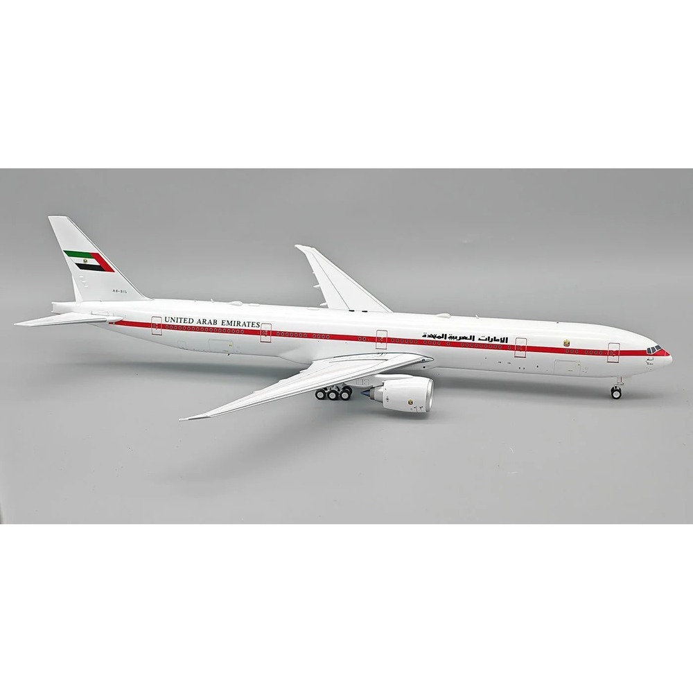 UNITED ARAB EMIRATES/B777-300ER/ A6-SIL/1:200/INFLIGHT/ IF773UAE1025/NEW/7804092